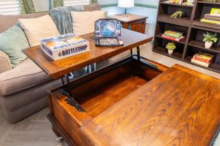 Ultimate Game Room Oasis for 12 - Private Patio - BBQ - 2 Kings - 6 TVs - Full-Body Massage Chair - 1