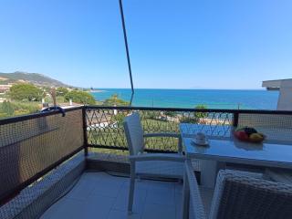 Kariani Sea View Apartment - 3