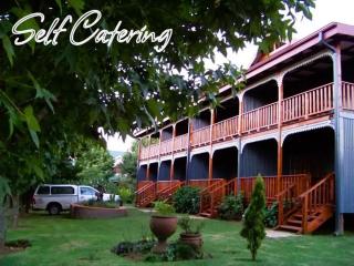 Silver Mist Guest House, Country Inn and Herberg - Kaapsehoop - 9