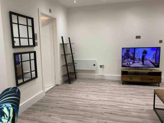 Bright & Cosy Retreat in Swansea - Swansea - 5