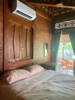 Tebeduwe Joglo Villa - Mambal - 4