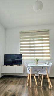 Lake Apartment - Sauk - 6