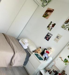 Modern & Stylish Condo Downtown - 3