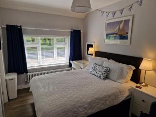 Room on Heath Park - 8