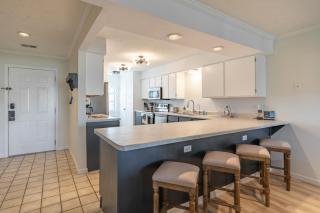 2BR Condo Close to the Strip - Stairs Required - 2 Pools - FREE TICKETS INCLUDED - FHC-3 - Branson - 5
