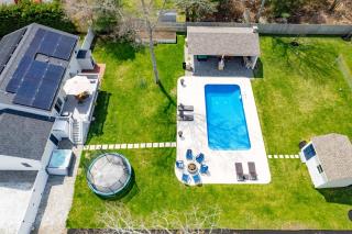 Family Escape pool hot tub firepit - Barnstable - 7