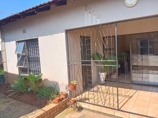 Buhle Bethu - - 6