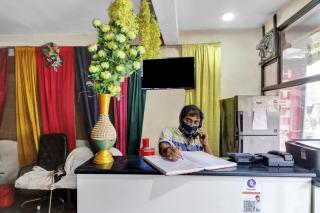 OYO 82518 hotel Royal in - 9