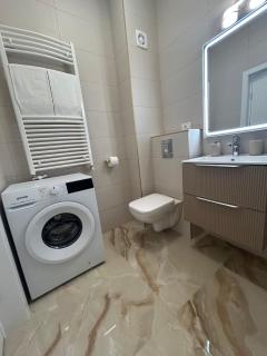 Garsonieră Bilding Stefan Lake 2 - 1