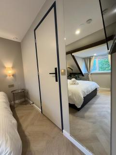 Family Double floor top view Art Apartment R3&5 - 7