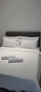 Georgetown Penang - Skyline at Urban Suites - Affordable-Luxury-Cozy Stays with Sea and City Views - Jelutong - 4