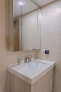 Modern 2BR Apt - Central HCMC - Ho Chi Minh City - 7