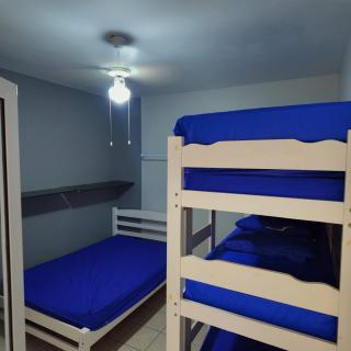 Casa de Praia MarAzul Linda casa em condomínio com piscina, churrasqueira e sala de jogos com sinuca apenas 3 quadras da praia Massaguaçu - Caraguatatuba - 4