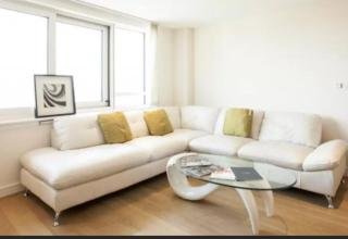 Luxury modern 2BD flat in centre - London - 2