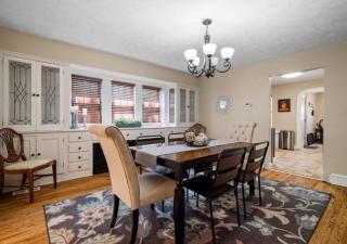 6 Bedroom Entire Duplex for Large Groups - 4