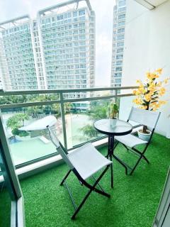 SM Bicutan by Paradise - Manila - 7