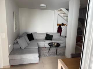 Stylish Studio Apartment - 8F House - Calamata - 6