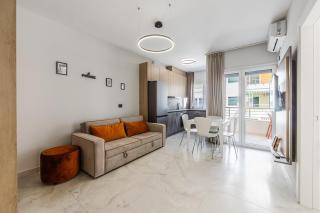 Relax Seafront Apartment by PS - Golem - 1