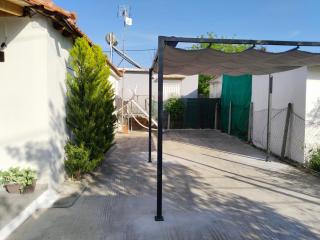 Io's Guest House - Ofrínion - 5