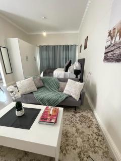 Sunningdale White House Accomodations - Ciudad del Cabo - 5