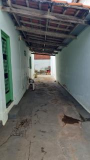 Casa familiar - Passos - 1
