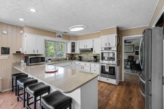 Cosby Mountain Lodge home - 8