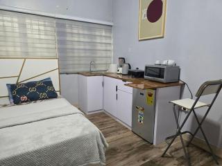 MAC Homes Strawberry Suites & Lounge - Accra - 5