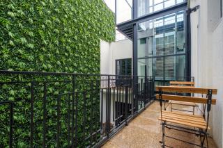 Art Deco 33 Luxury 2BR Apartment Downtown Metro AC - Porto - 6