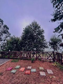 Kanav Living - Wooden Cottage - Kanthalloor - 6