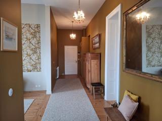 Séjour chic en Art Déco - 4