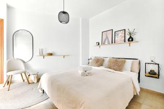 Modern Relax Oasis with Pool, 150m from the Sea - Torrevieja - 0