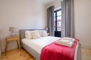Art Deco 22 Luxury 2BR Apartment Downtown Metro AC - Porto - 8
