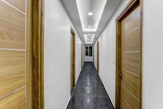 Hotel O Delhi Delight - Nuova Delhi - 9