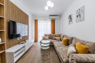 Coastal Chic Retreat by PS - Golem - 0