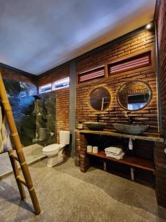 Pondok Kembar Homestay - Uluwatu - 3