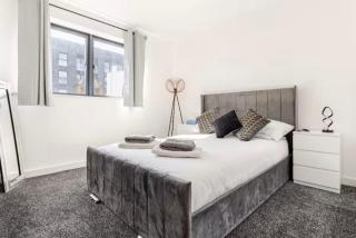 Luxury 1 bedroom Apartment, Manchester City center with Balcony - Manchester - 0