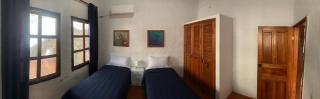 Black & White Fusion - Puerto Ayora - 1