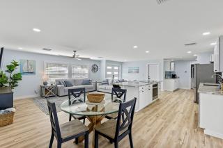 Coastal Escape in Cape Coral - 9
