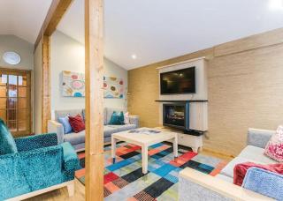 Brockwood Hall Lodges - 2