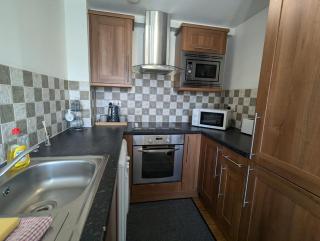 Newcastle Riverside Executive Apartment - 4