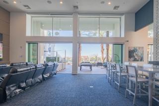 NEW Sleeps 4 King Bed 5min to Shop, Dine, &Golf S331 - Scottsdale - 5