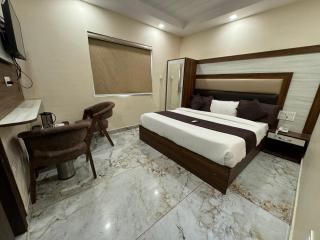 Hotel Dev Rishi By T And M Hotels - 1