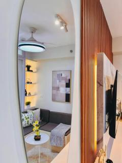 RJ Elite Escape 2BR Condo w balcony near SM Iloilo - Città di Iloilo - 7