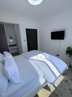 Luxury 1 Bed Apartment Westlands Nairobi - Nairobi - 5