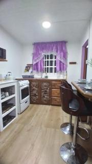 Saint George's Romantic Getaway Suite - Mount Gay - 3