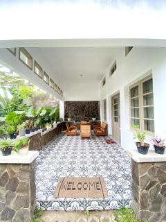 Kosasih 1919 A Dutch-Retro House - 6