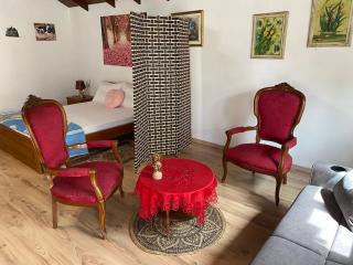 Rianna Studio - Theologos - 6