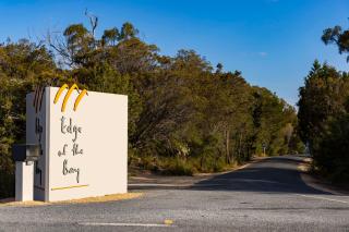 Edge of the Bay Resort - Coles Bay - 9