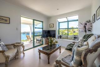 Piemelon Bay Views - Coast & Country - Onetangi - 7