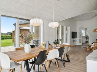 5 star holiday home in Løkken - 3